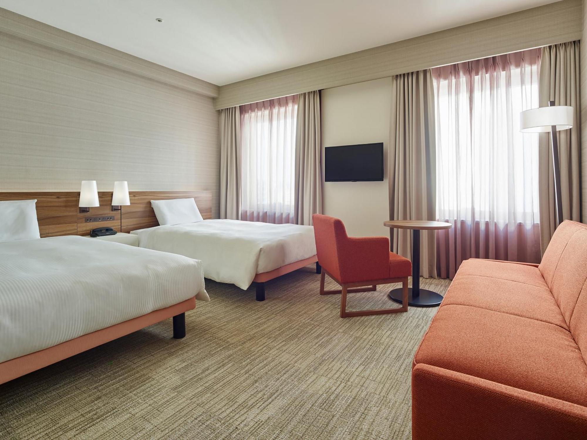 Mitsui Garden Hotel Кумамото Екстериор снимка